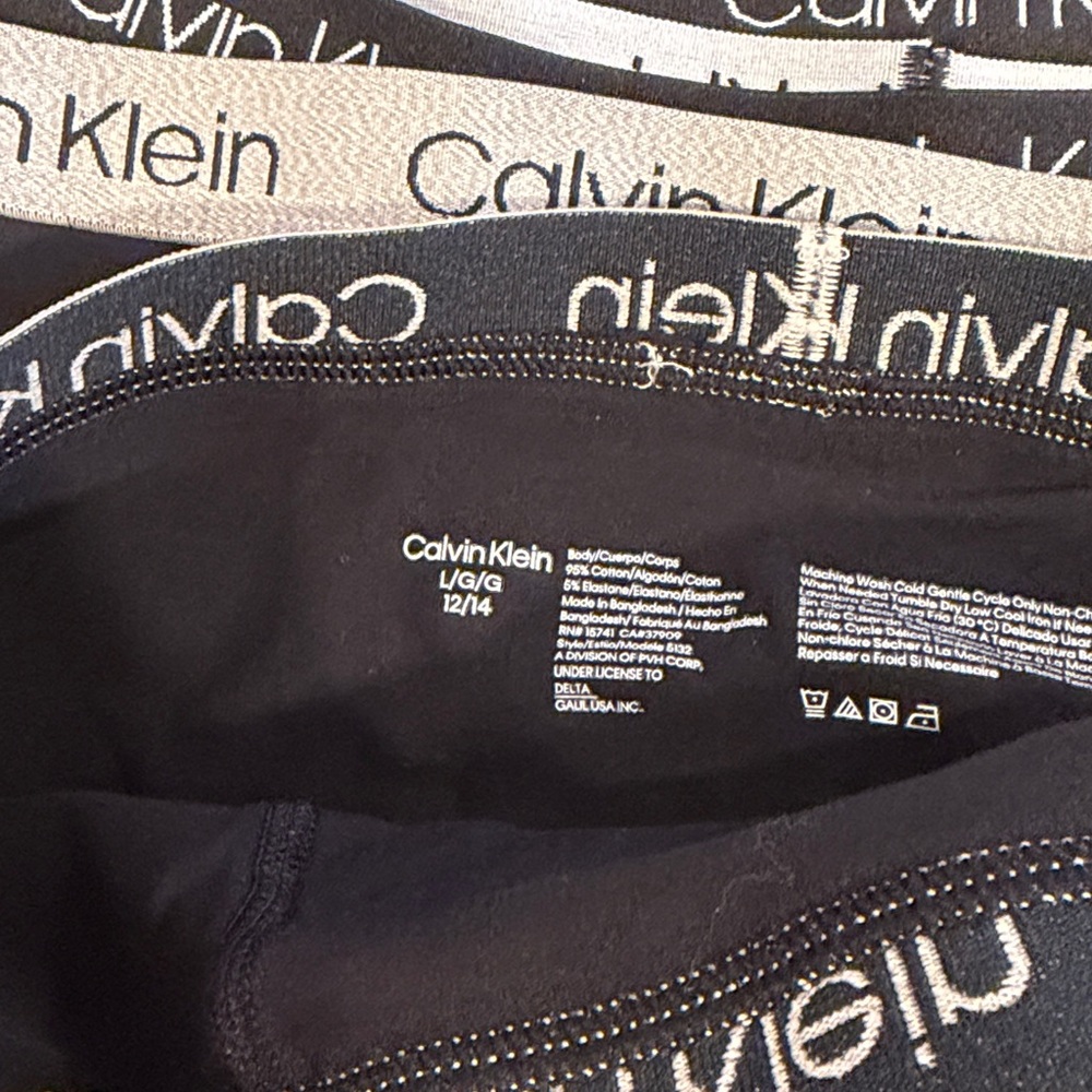 Calvin Klein Kids Black and Gray Briefs - Picture 2 of 2